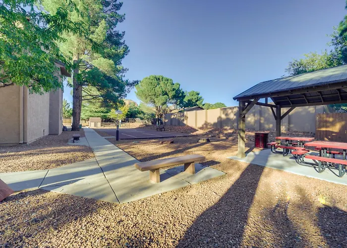 'the Painted Pony' Condo: Pool & Gym Access Sedona