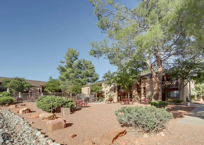 'the Painted Pony' Condo: Pool & Gym Access Sedona